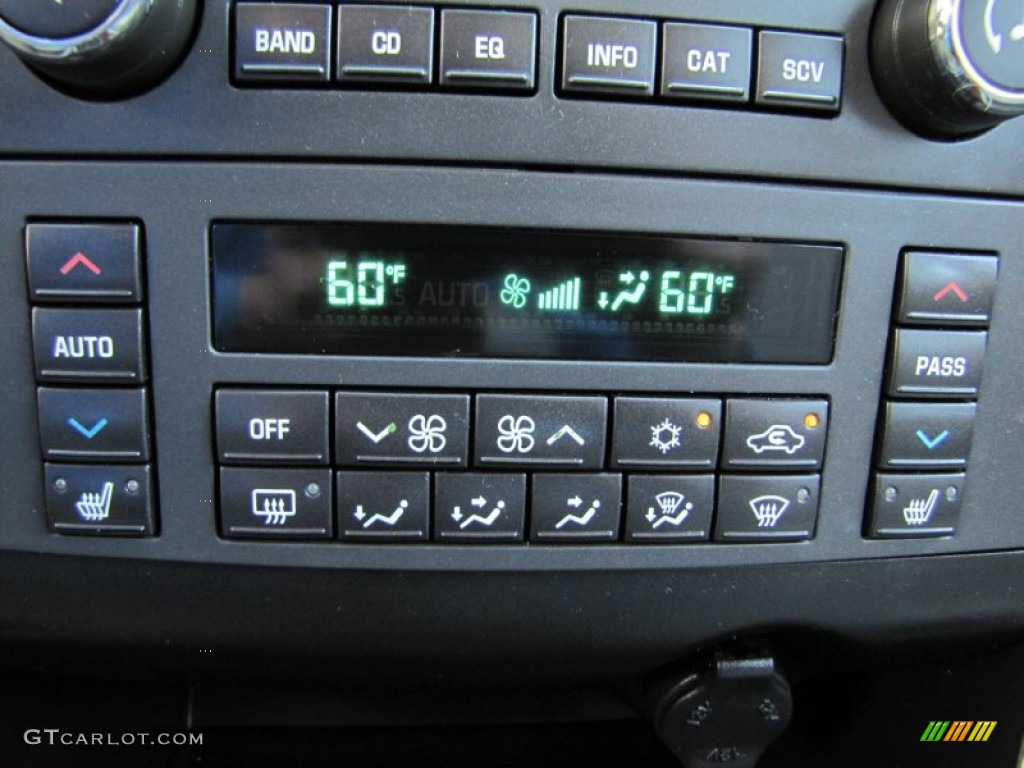 2008 Buick LaCrosse CXL Controls Photo #66409195
