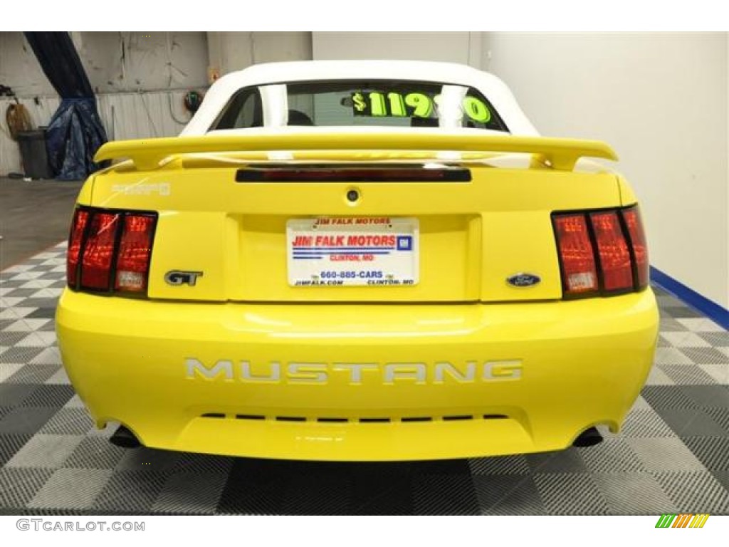 2003 Mustang GT Convertible - Zinc Yellow / Ivory White photo #10