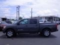 Smoke Metallic - Titan SE Crew Cab Photo No. 8