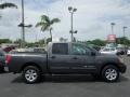 Smoke Metallic - Titan SE Crew Cab Photo No. 16