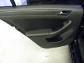 Black - Jetta SE Sedan Photo No. 11