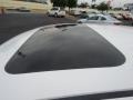 2008 Fresh Powder White Nissan Versa 1.8 SL Hatchback  photo #19