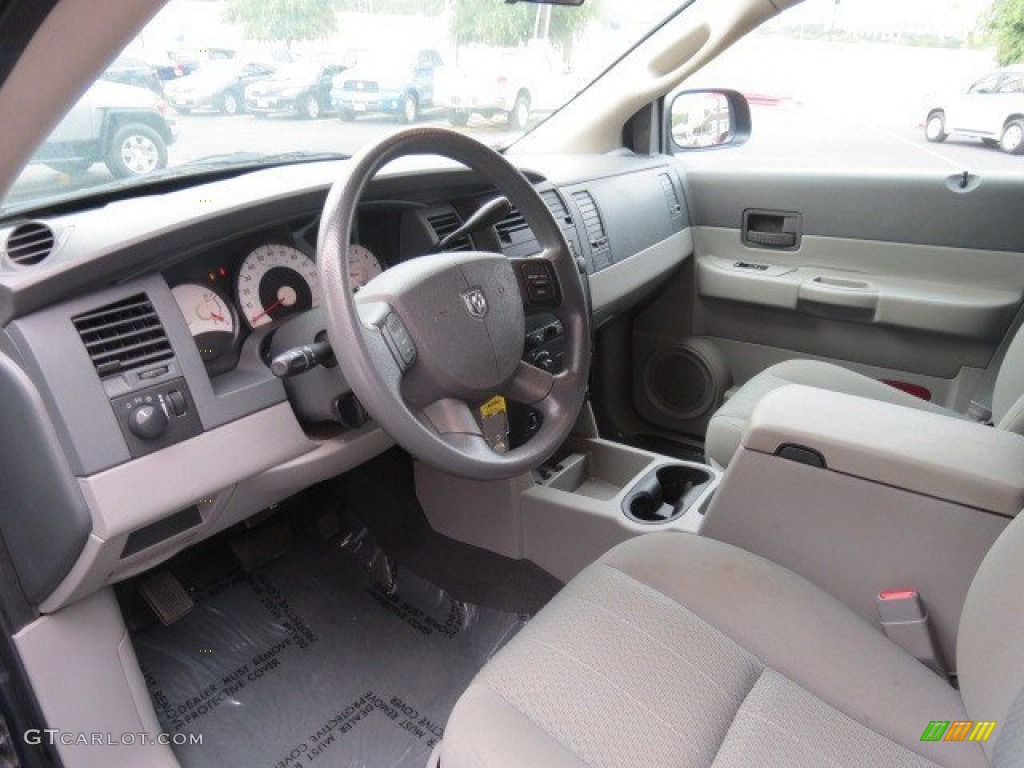 2007 Dodge Durango SXT Front Seat Photo #66423943