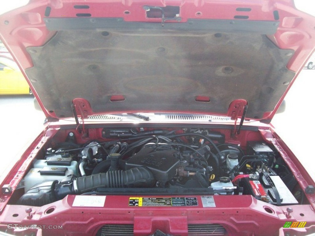 2004 Explorer Sport Trac XLT 4x4 - Red Fire Metallic / Medium Dark Flint/Dark Flint photo #15