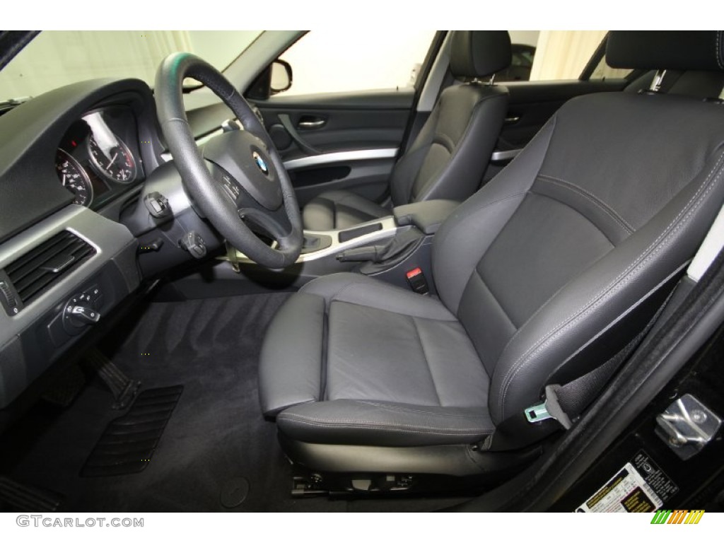 2010 3 Series 335i xDrive Sedan - Jet Black / Black photo #3
