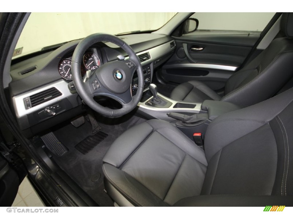 2010 3 Series 335i xDrive Sedan - Jet Black / Black photo #12
