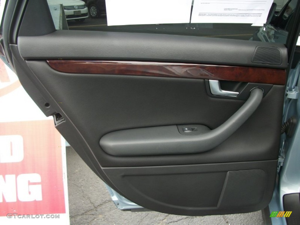 2003 Audi A4 3.0 quattro Sedan Ebony Door Panel Photo #66427046