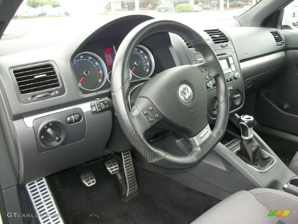 2009 Volkswagen GLI Sedan Steering Wheel Photos