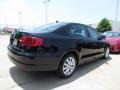 Black - Jetta SE Sedan Photo No. 2