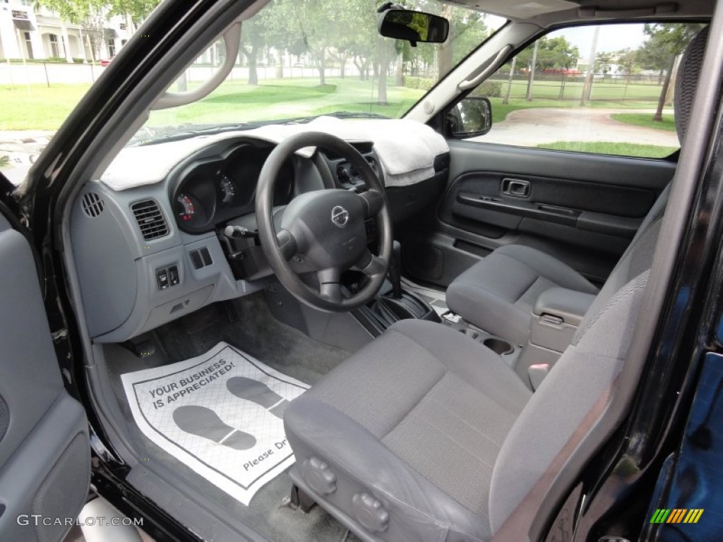 Gray Interior 2003 Nissan Frontier SC V6 Crew Cab 4x4 Photo #66431849