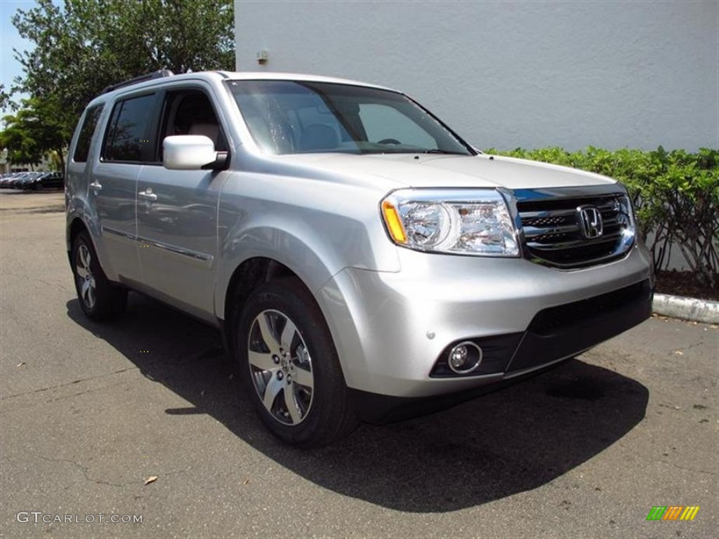 2012 Pilot Touring - Alabaster Silver Metallic / Gray photo #1