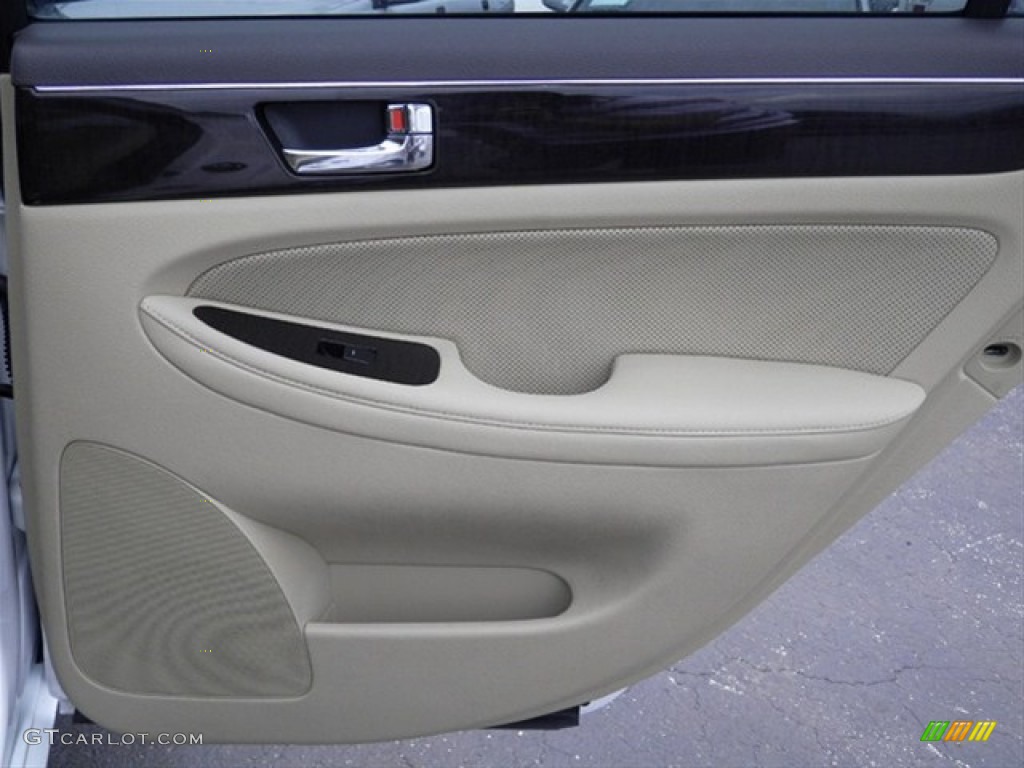 2011 Hyundai Genesis 3.8 Sedan Cashmere Door Panel Photo #66433499