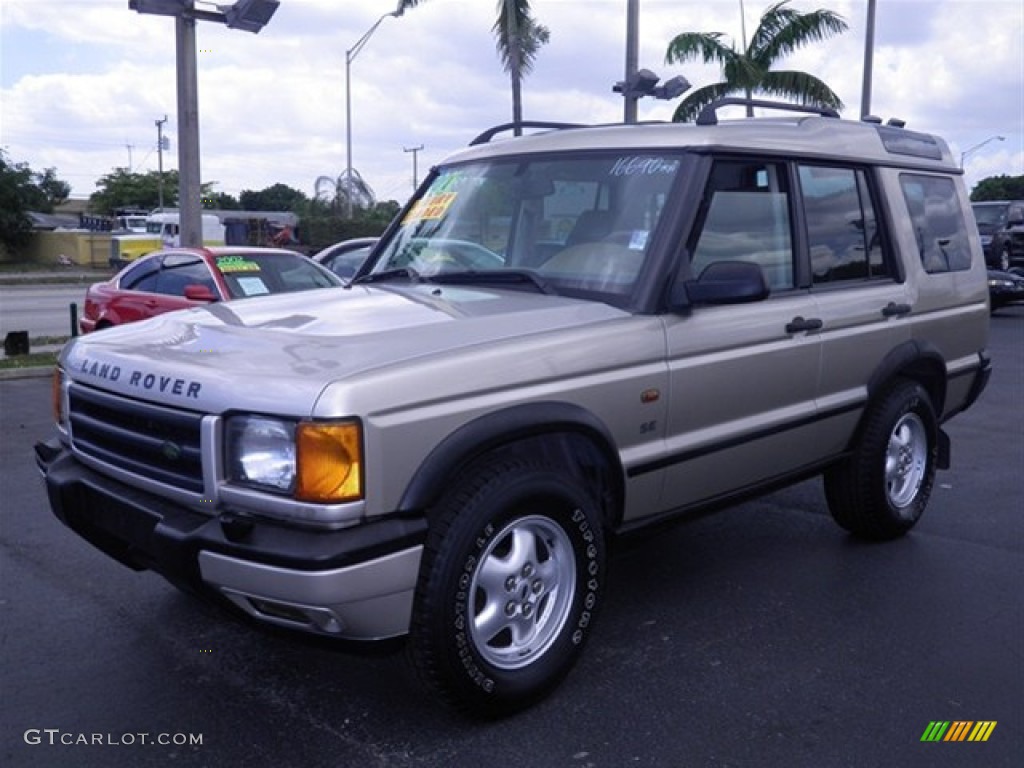 2001 Discovery II SE - White Gold Pearl Metallic / Bahama Beige photo #5