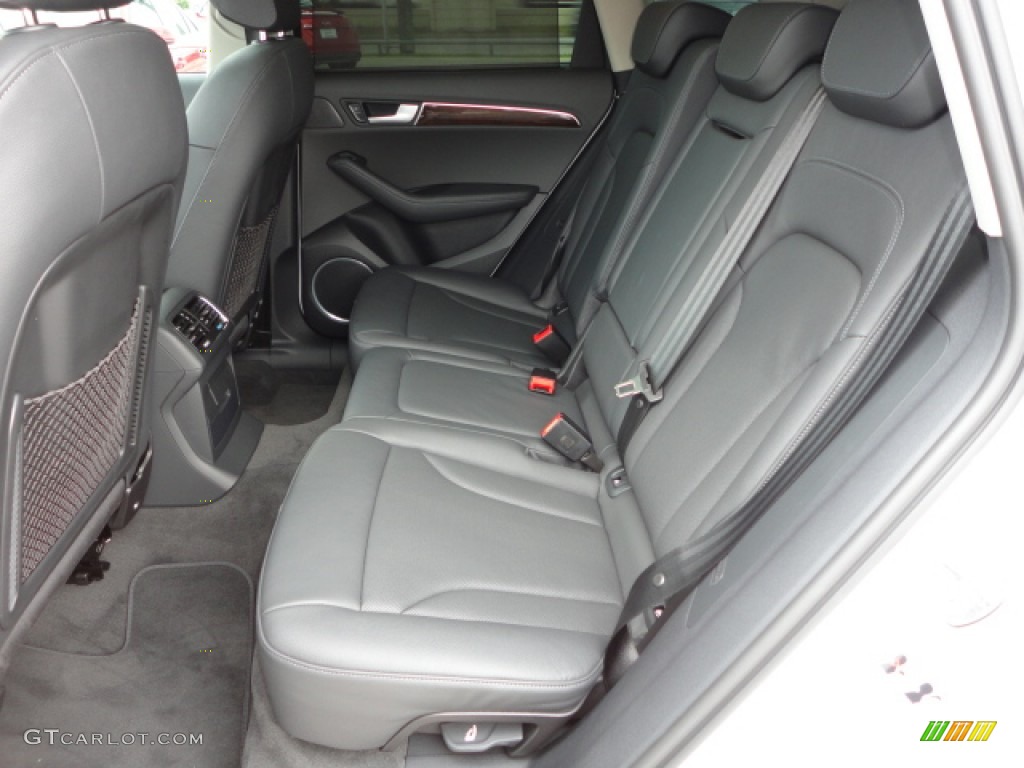 2012 Audi Q5 3.2 FSI quattro Rear Seat Photo #66435890