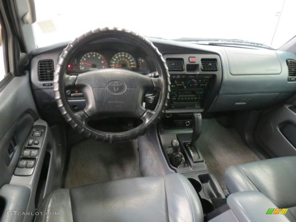 1999 4Runner SR5 4x4 - Millennium Silver Metallic / Gray photo #5