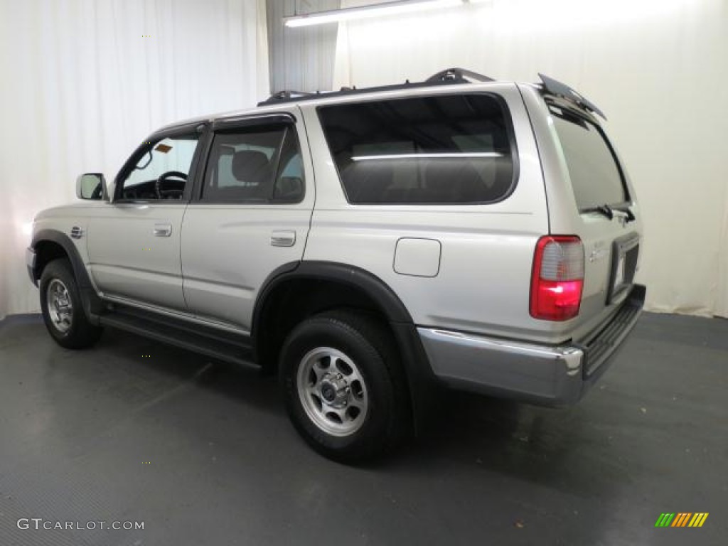 1999 4Runner SR5 4x4 - Millennium Silver Metallic / Gray photo #28