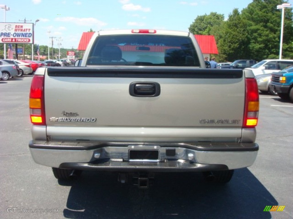 2001 Silverado 1500 LS Regular Cab - Light Pewter Metallic / Graphite photo #4