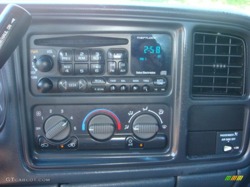 2001 Chevrolet Silverado 1500 LS Regular Cab Controls Photo #66440823