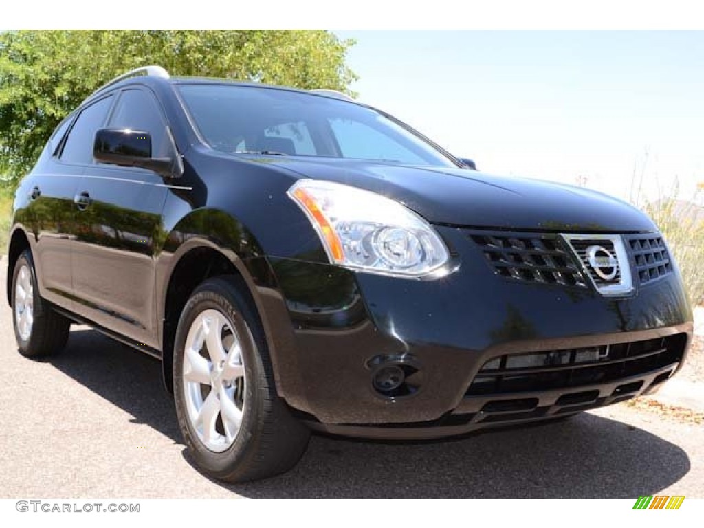 Wicked Black Nissan Rogue