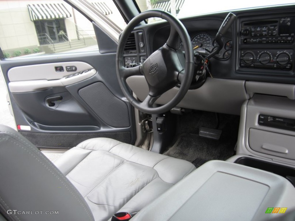 2001 Suburban 1500 LT - Light Pewter Metallic / Light Gray/Neutral photo #39