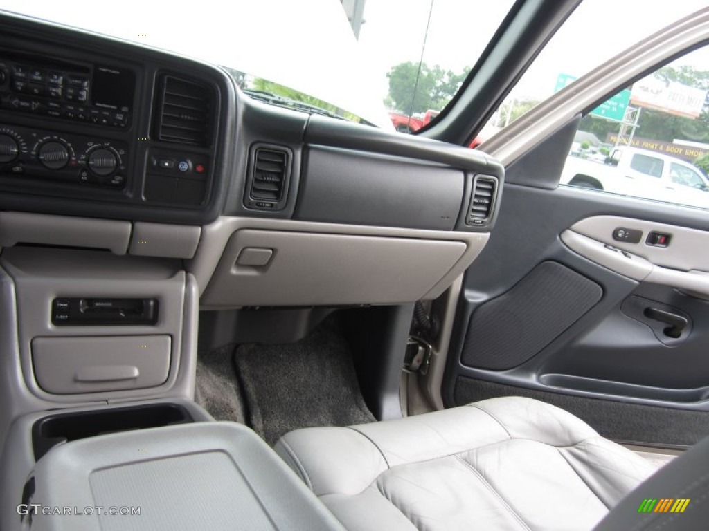 2001 Suburban 1500 LT - Light Pewter Metallic / Light Gray/Neutral photo #40