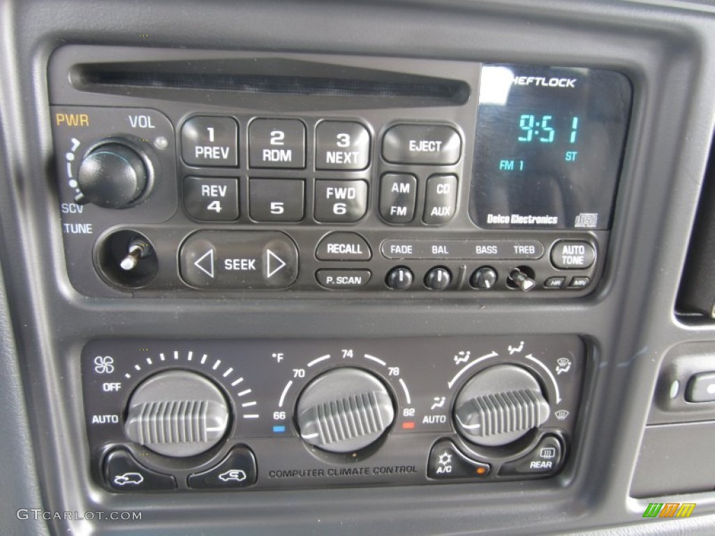 2001 Suburban 1500 LT - Light Pewter Metallic / Light Gray/Neutral photo #47