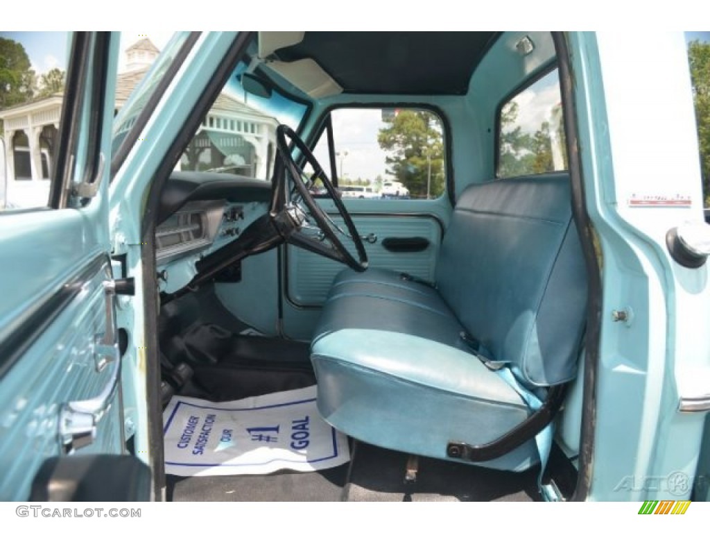 Turquoise Interior 1967 Ford F100 Custom Cab Photo #66444124