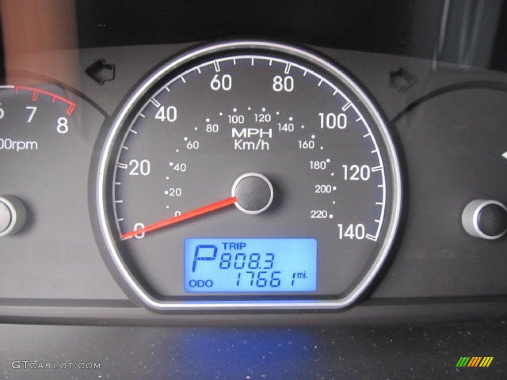 2009 Elantra SE Sedan - Black Pearl / Gray photo #15