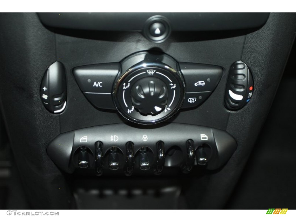 2012 Cooper S Hardtop - Ice Blue / Carbon Black photo #16