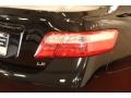Black - Camry LE Photo No. 17