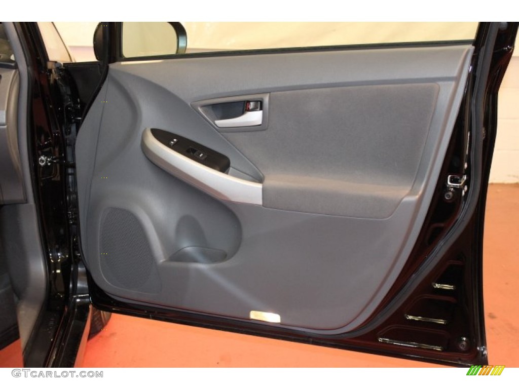 2011 Toyota Prius Hybrid II Misty Gray Door Panel Photo #66450354