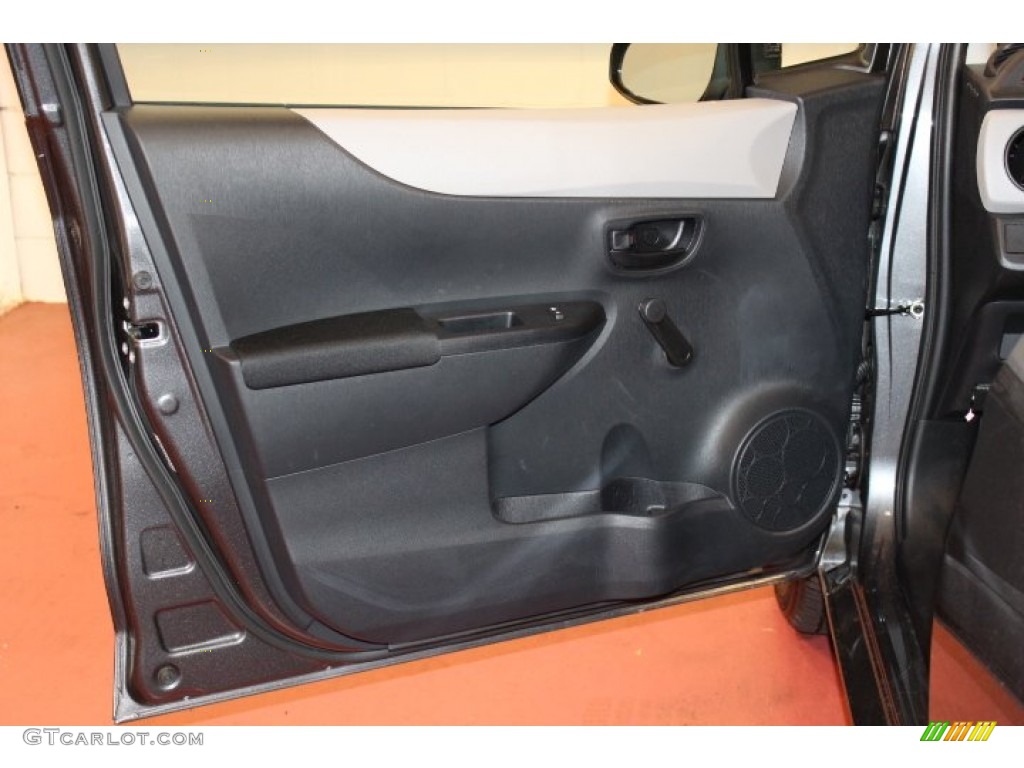 2012 Toyota Yaris LE 5 Door Dark Gray Door Panel Photo #66450477