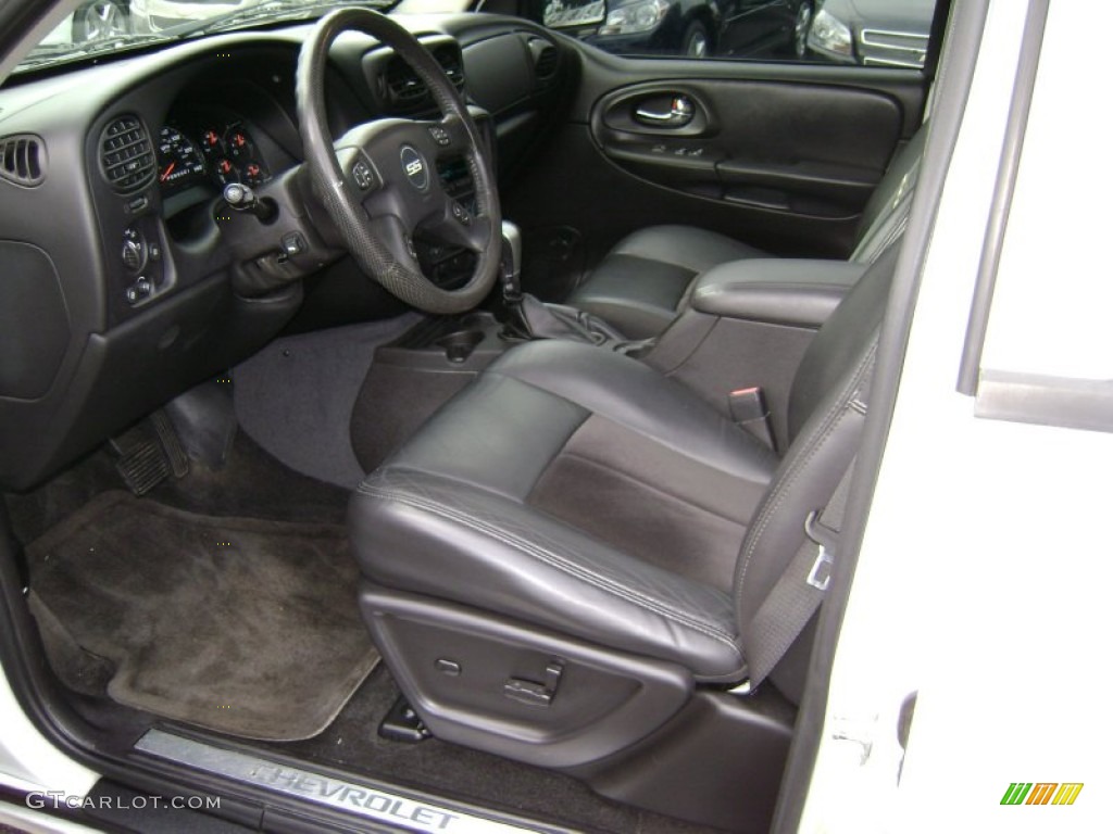 Ebony Interior 2006 Chevrolet TrailBlazer SS Photo #66450615