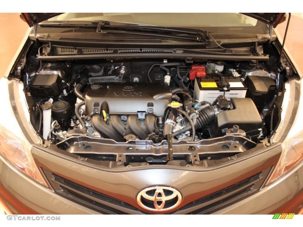 2012 Toyota Yaris LE 5 Door Engine Photos