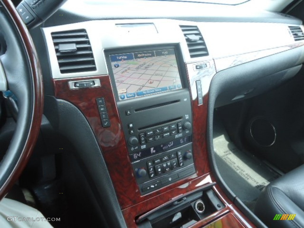 2007 Escalade AWD - Gold Mist / Ebony/Ebony photo #33