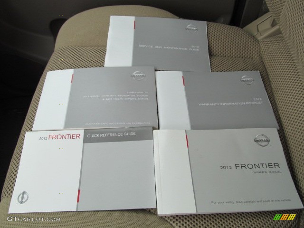 2012 Nissan Frontier SV Crew Cab 4x4 Books/Manuals Photo #66452883