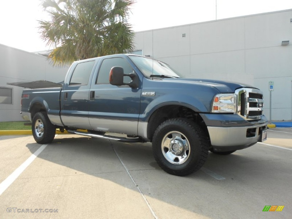 2006 F250 Super Duty FX4 Crew Cab 4x4 - Medium Wedgewood Blue Metallic / Medium Flint photo #1