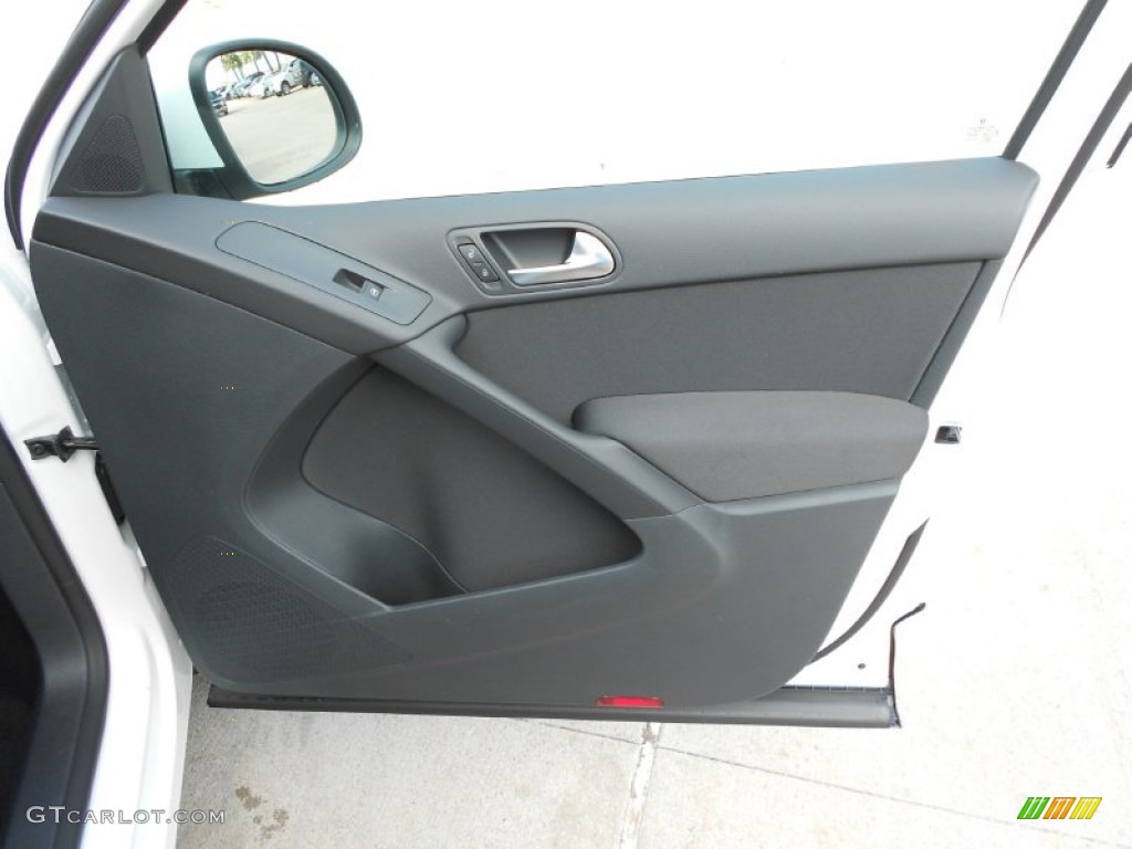 2012 Volkswagen Tiguan S Black Door Panel Photo #66455925