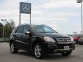 Black - ML 350 4Matic Photo No. 3