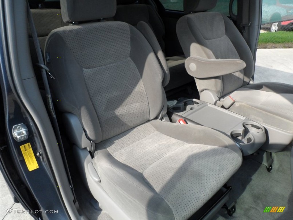 Stone Interior 2010 Toyota Sienna LE Photo #66461902