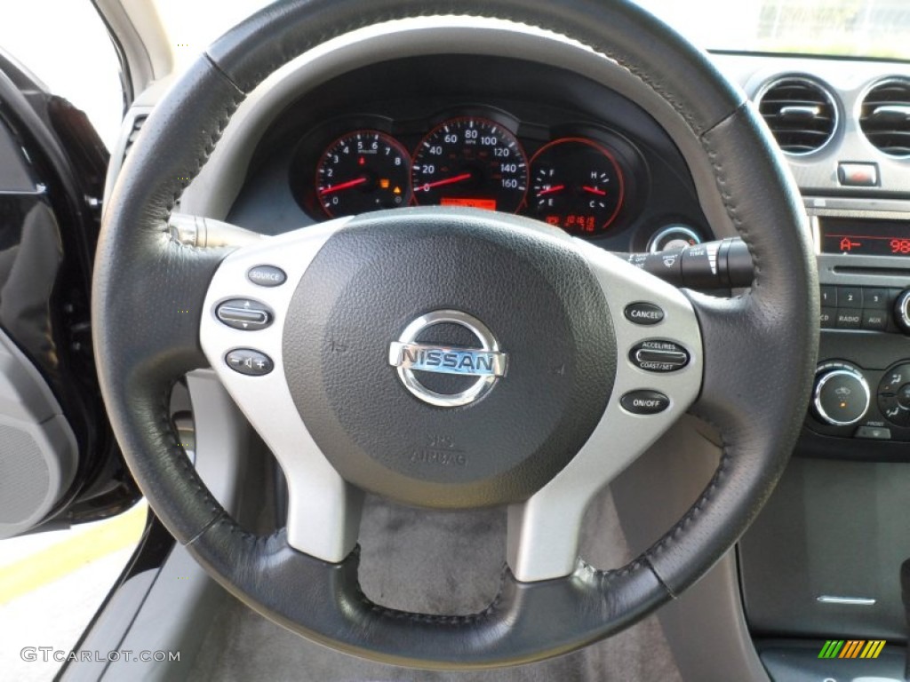 2008 Nissan Altima 2.5 S Steering Wheel Photos