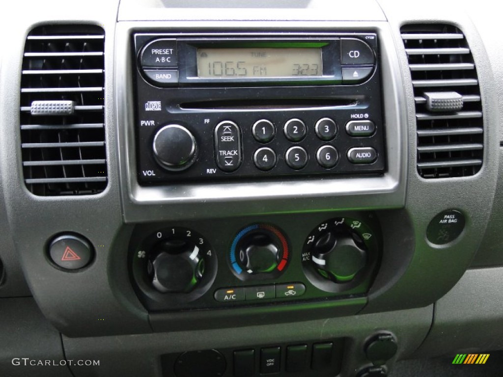 2006 Xterra S - Super Black / Steel/Graphite photo #18