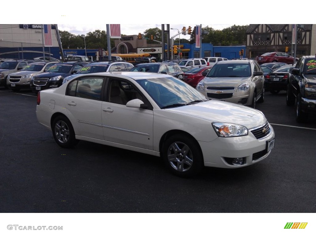 2007 Malibu LT Sedan - White / Cashmere Beige photo #1