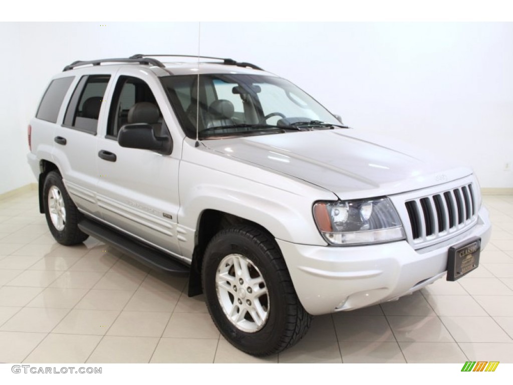 2004 Grand Cherokee Special Edition 4x4 - Bright Silver Metallic / Taupe photo #1
