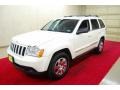 Stone White - Grand Cherokee Laredo Photo No. 3