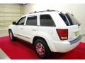 Stone White - Grand Cherokee Laredo Photo No. 4