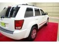 Stone White - Grand Cherokee Laredo Photo No. 6