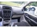 Bright Silver Metallic - Grand Caravan Mainstreet Photo No. 17