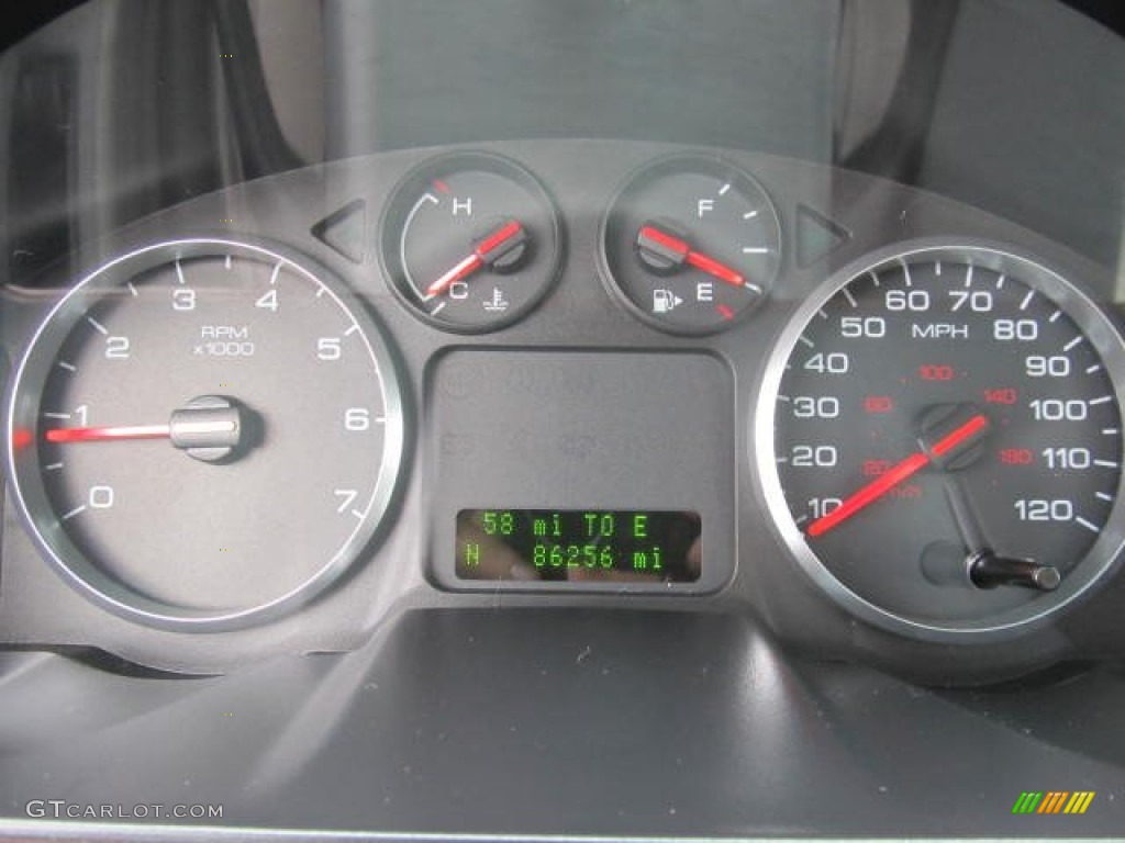 2006 Ford Five Hundred SEL Gauges Photo #66475428