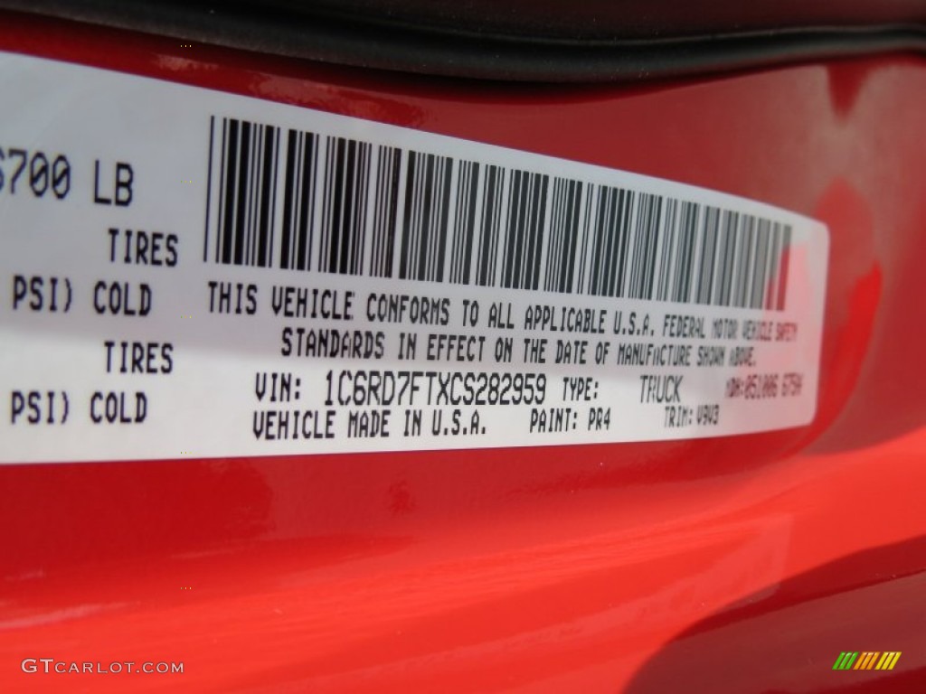 2012 Ram 1500 Express Quad Cab 4x4 - Flame Red / Dark Slate Gray/Medium Graystone photo #13